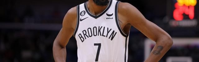 开云APP-KD和篮网讨论未来 球队表态截止日前不会将其送走